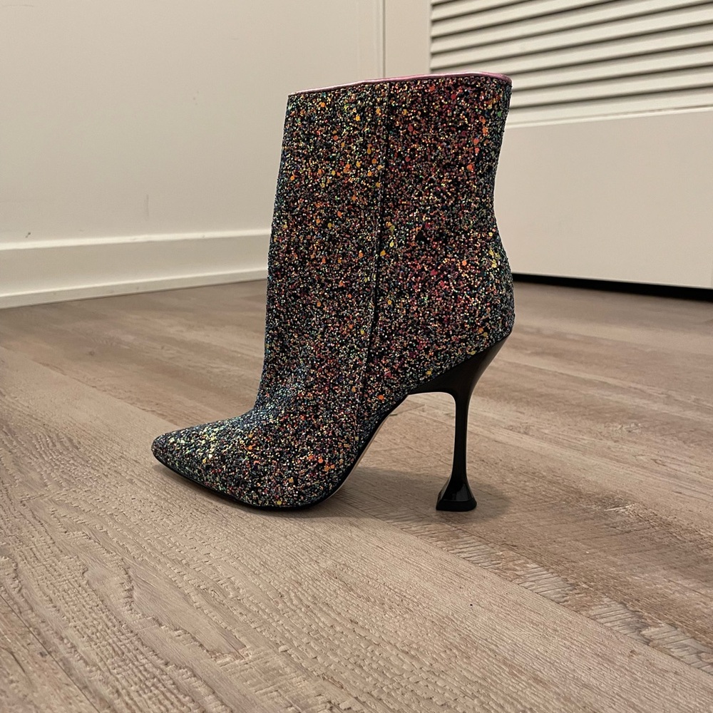 Marc Fisher Women’s Boots Size 7.5 Purple